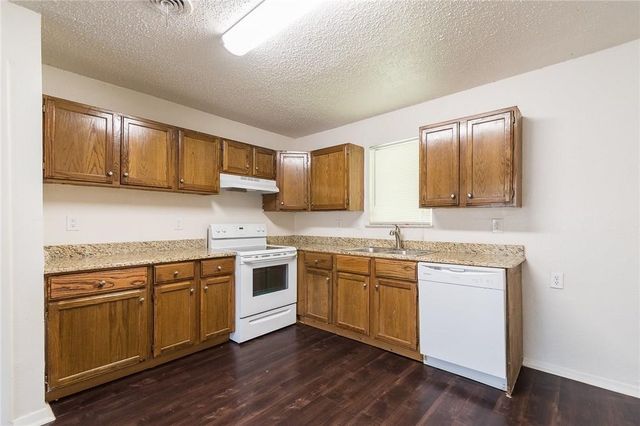 2045 Avis Circle, Mesquite, TX 75149