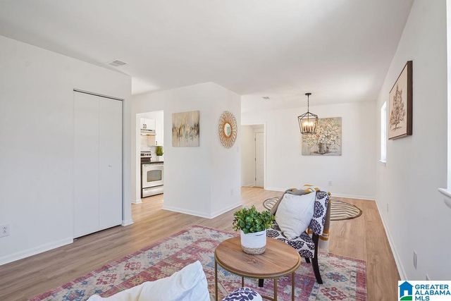 905 BURWELL STREET, Birmingham, AL 35221