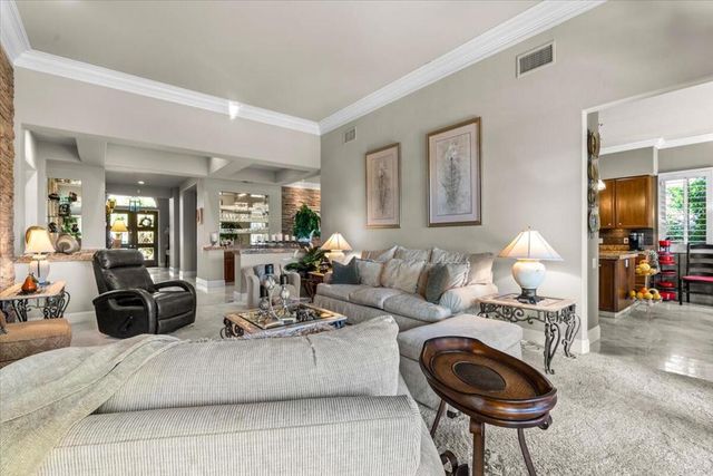 48130 Paso Tiempo Lane, La Quinta, CA 92253