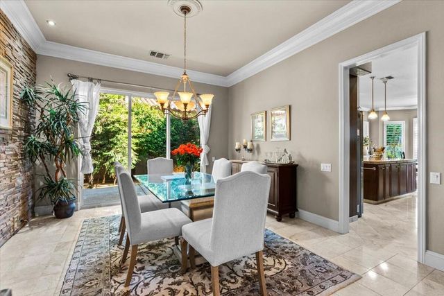 48130 Paso Tiempo Lane, La Quinta, CA 92253