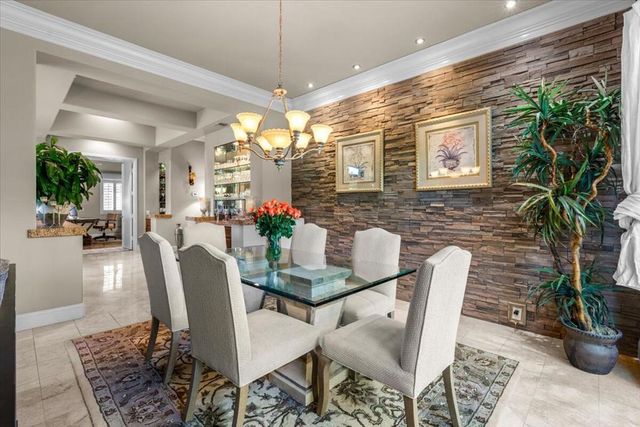 48130 Paso Tiempo Lane, La Quinta, CA 92253