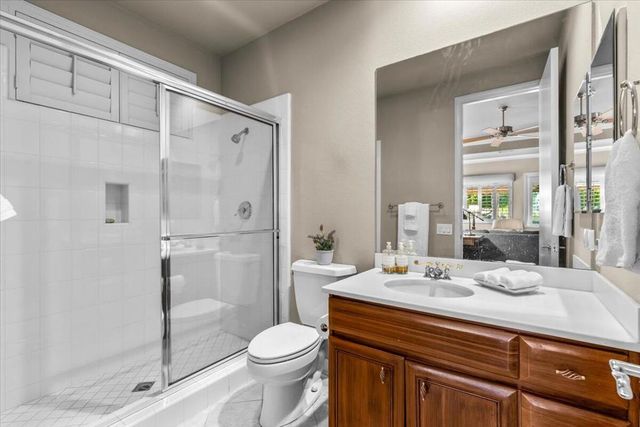 48130 Paso Tiempo Lane, La Quinta, CA 92253