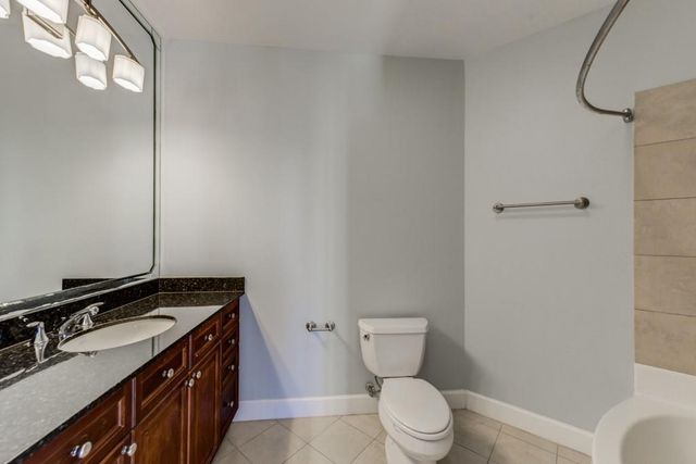 325 E Paces Ferry NE Road 1706, Atlanta, GA 30305