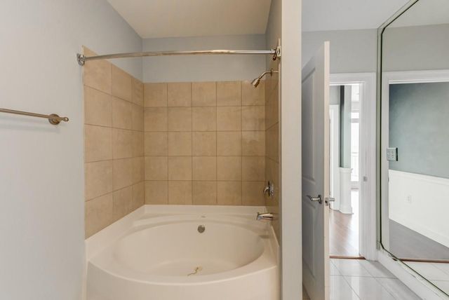 325 E Paces Ferry NE Road 1706, Atlanta, GA 30305