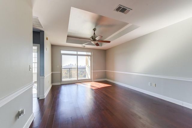 325 E Paces Ferry NE Road 1706, Atlanta, GA 30305