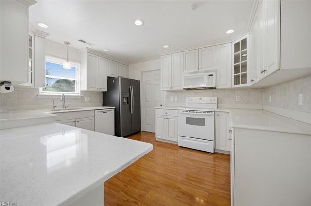 1405 Powder Ridge CT, Virginia Beach, VA 23453