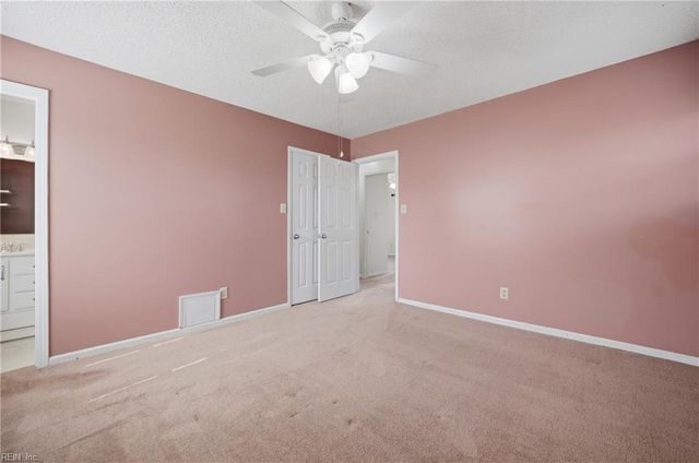 1405 Powder Ridge CT, Virginia Beach, VA 23453