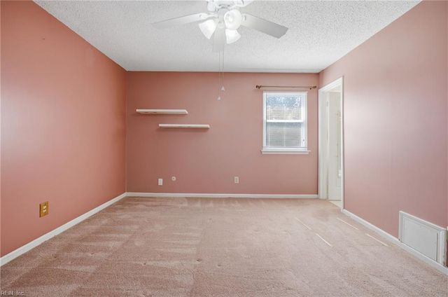 1405 Powder Ridge CT, Virginia Beach, VA 23453