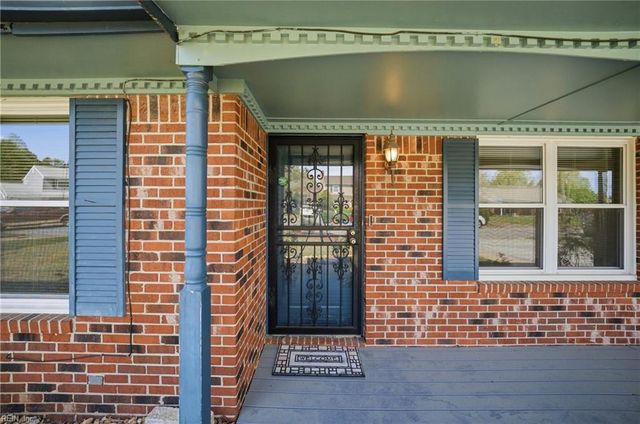 1405 Powder Ridge CT, Virginia Beach, VA 23453