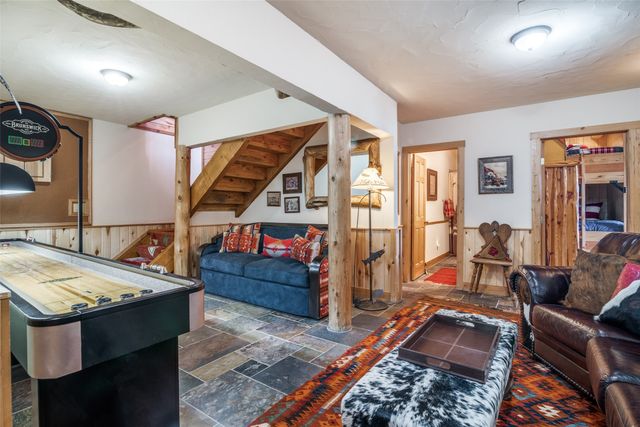 206 Dogwood Point, Winnsboro, TX 75494