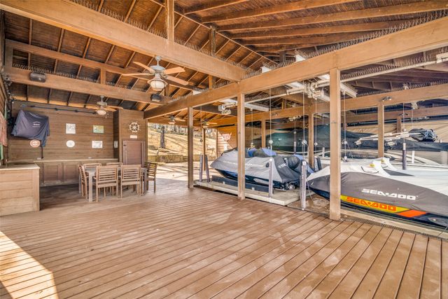 206 Dogwood Point, Winnsboro, TX 75494