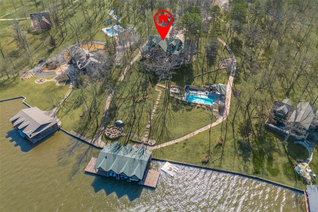 206 Dogwood Point, Winnsboro, TX 75494