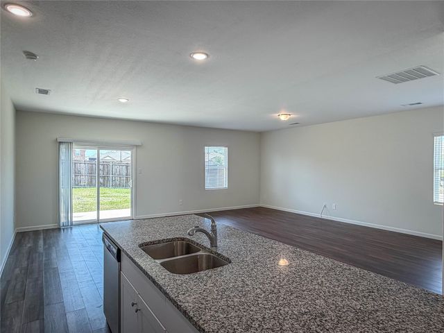 794 Yorkshire Drive, Lavon, TX 75166