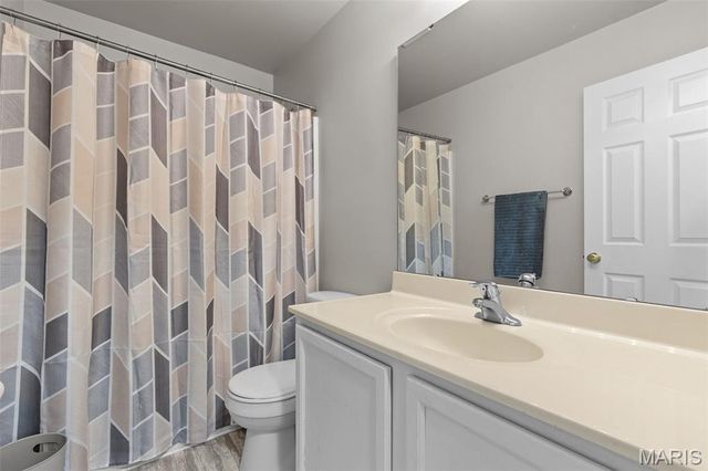 8085 Glen Arbor Drive, Lake St Louis, MO 63367