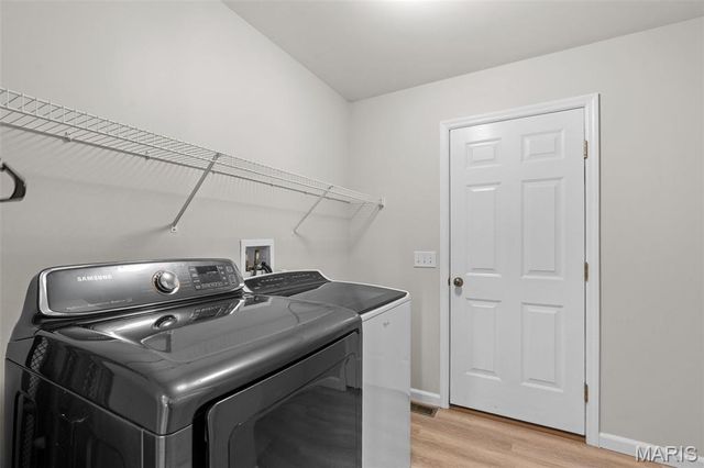 8085 Glen Arbor Drive, Lake St Louis, MO 63367