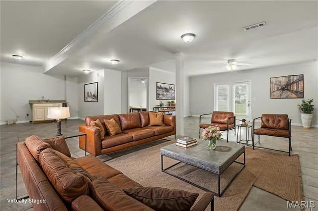 8085 Glen Arbor Drive, Lake St Louis, MO 63367