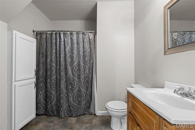 8085 Glen Arbor Drive, Lake St Louis, MO 63367
