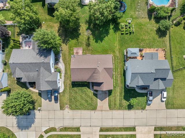 8085 Glen Arbor Drive, Lake St Louis, MO 63367