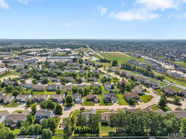 8085 Glen Arbor Drive, Lake St Louis, MO 63367