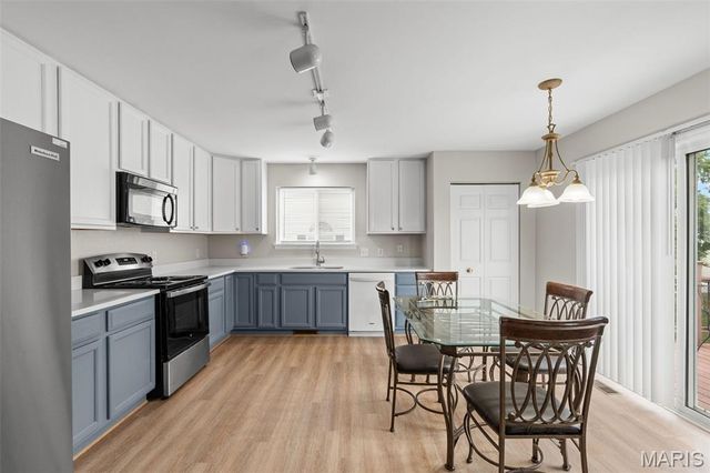 8085 Glen Arbor Drive, Lake St Louis, MO 63367