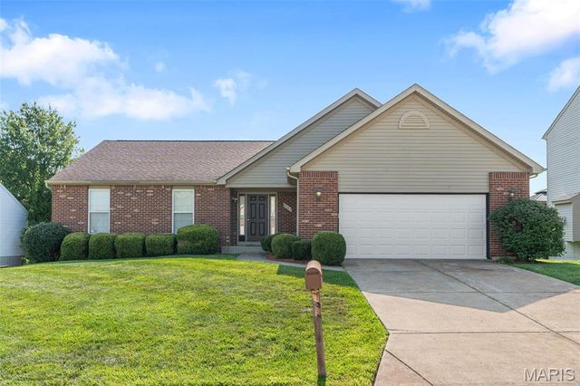 8085 Glen Arbor Drive, Lake St Louis, MO 63367