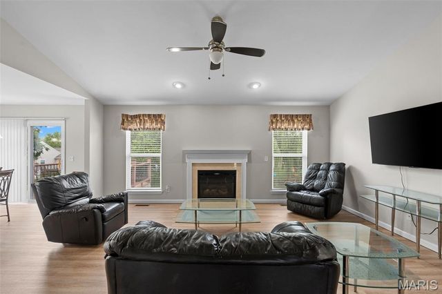 8085 Glen Arbor Drive, Lake St Louis, MO 63367