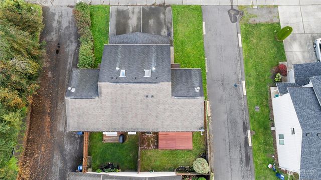 1302 3rd Street SE #1, Auburn, WA 98002