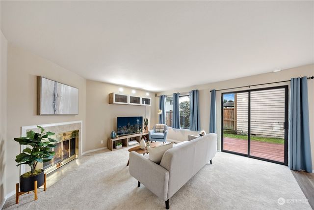 1302 3rd Street SE #1, Auburn, WA 98002
