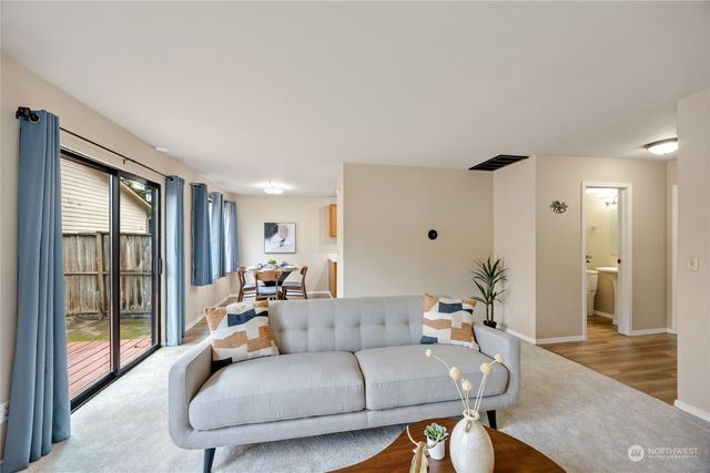 1302 3rd Street SE #1, Auburn, WA 98002