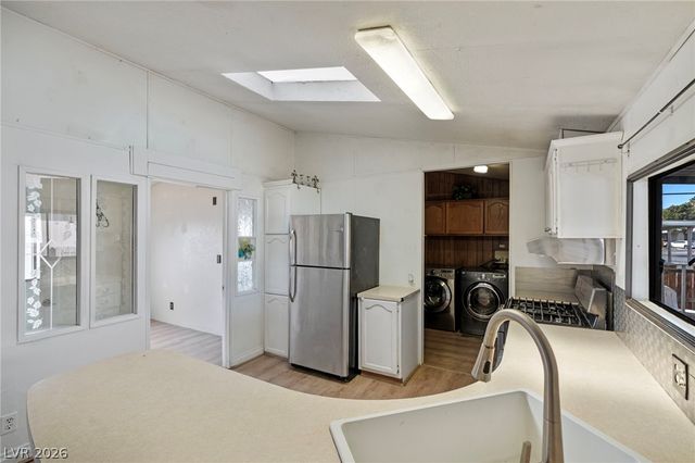 2885 Green Tree Avenue, Las Vegas, NV 89142