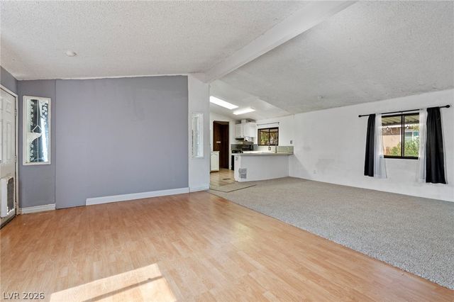 2885 Green Tree Avenue, Las Vegas, NV 89142