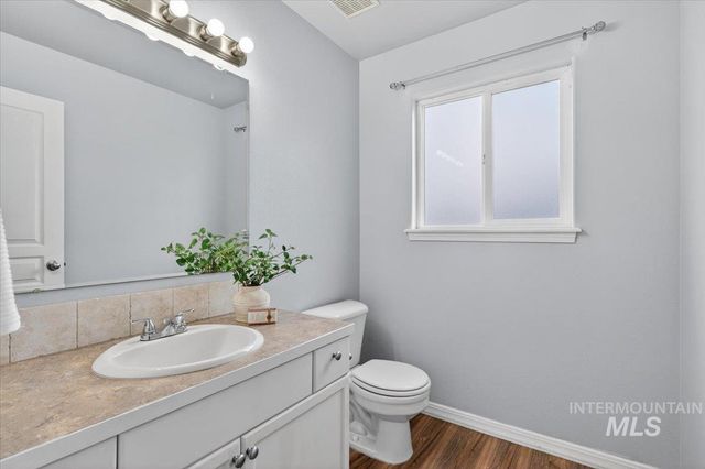 10448 W Merab Ct, Star, ID 83669