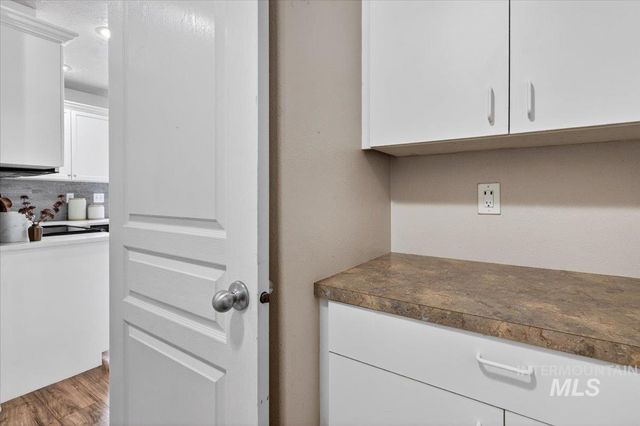 10448 W Merab Ct, Star, ID 83669