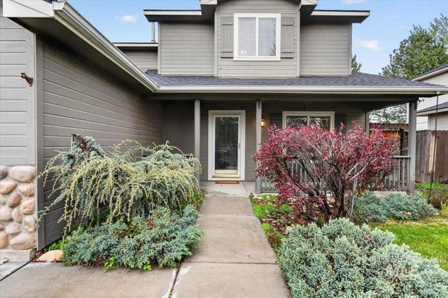 10448 W Merab Ct, Star, ID 83669