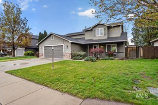 10448 W Merab Ct, Star, ID 83669