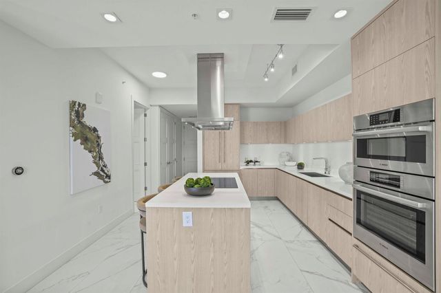 155 E Boca Raton Road 823, Boca Raton, FL 33432