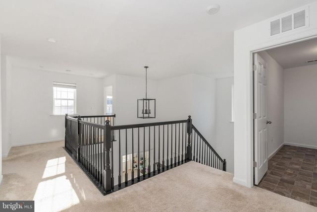 6371 POINTER LN, King George, VA 22485