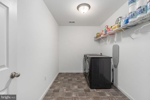 6371 POINTER LN, King George, VA 22485