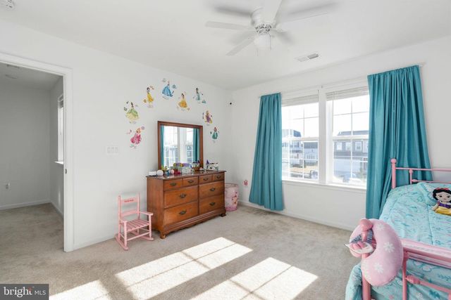 6371 POINTER LN, King George, VA 22485