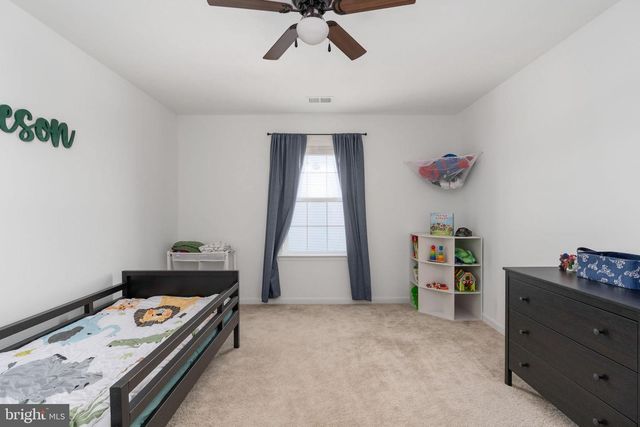 6371 POINTER LN, King George, VA 22485