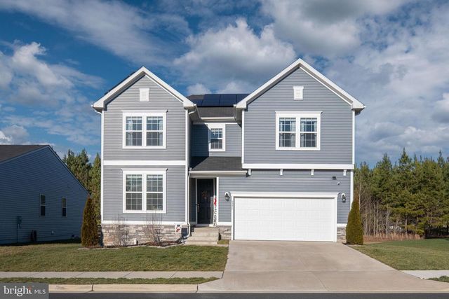 6371 POINTER LN, King George, VA 22485