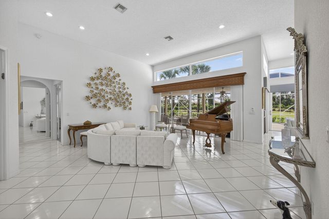 4912 Exeter Estate Lane, Lake Worth, FL 33449