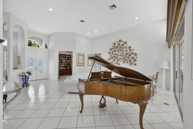 4912 Exeter Estate Lane, Lake Worth, FL 33449