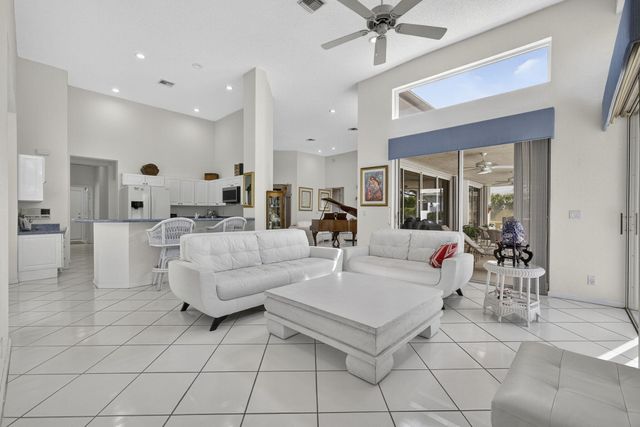 4912 Exeter Estate Lane, Lake Worth, FL 33449