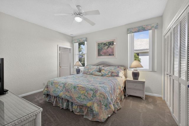 4912 Exeter Estate Lane, Lake Worth, FL 33449