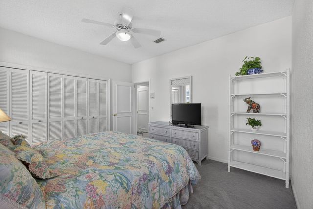 4912 Exeter Estate Lane, Lake Worth, FL 33449