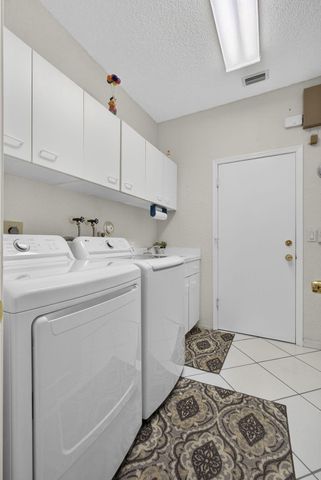 4912 Exeter Estate Lane, Lake Worth, FL 33449