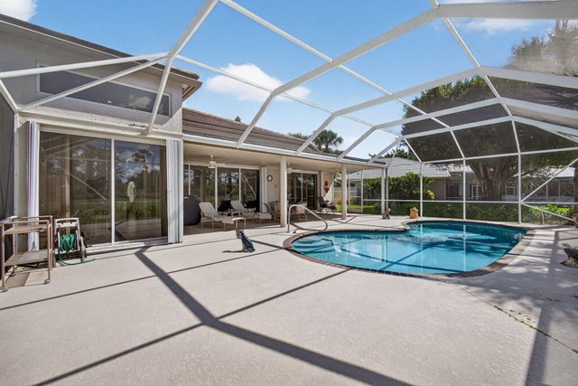 4912 Exeter Estate Lane, Lake Worth, FL 33449