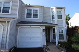 72 SKYVIEW WAY, Newtown, PA 18940