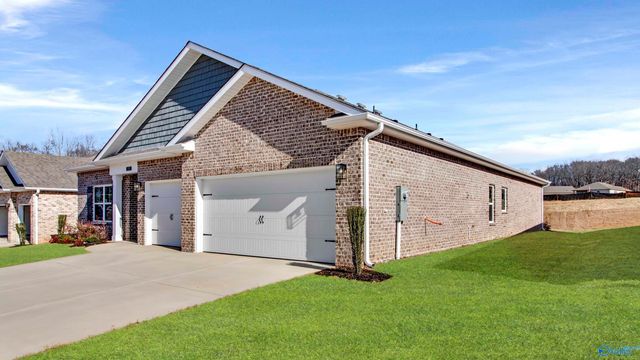 129 Duskwood Drive, Harvest, AL 35749